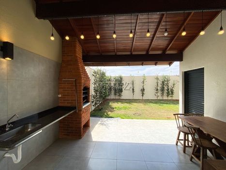 Foto 21 do(a) Casa de 3 quartos para alugar em São Pedro, Londrina