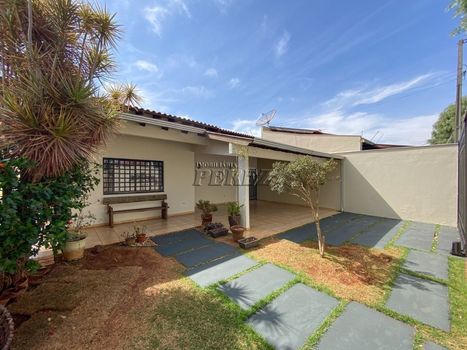 Foto 2 do(a) Casa de 3 quartos para alugar em São Pedro, Londrina