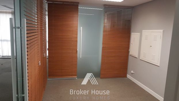 Foto 4 do(a) Sala / Conjunto Comercial de 5 quartos à venda em Vila Cruzeiro, São Paulo