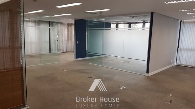 Foto 5 do(a) Sala / Conjunto Comercial de 5 quartos à venda em Vila Cruzeiro, São Paulo
