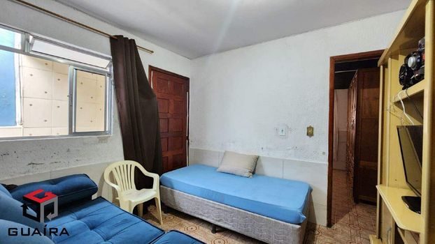 Foto 3 do(a) Casa de 4 quartos à venda em Vila Nogueira, Diadema