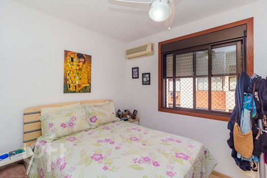 Foto 13 do(a) Apartamento de 2 quartos à venda em Cristal, Porto Alegre