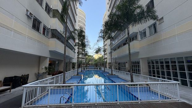 Foto 1 do(a) Apartamento de 3 quartos à venda em Catete, Rio de Janeiro