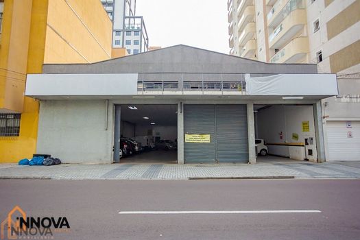 Foto 1 do(a) Galpão / Depósito / Armazém / Pavilhão false à venda em Centro, Curitiba