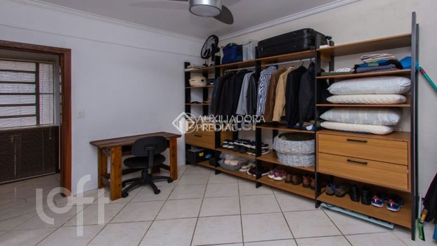 Foto 10 do(a) Apartamento de 2 quartos à venda em Centro Histórico, Porto Alegre