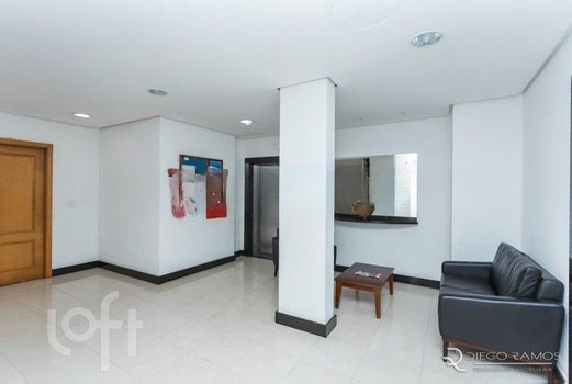 Foto 30 do(a) Apartamento de 3 quartos à venda em Cavalhada, Porto Alegre