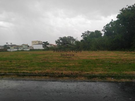 Foto 1 do(a) Terreno false à venda em Centro, Lorena