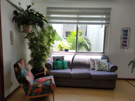 Foto 4 do(a) Flat de 3 quartos à venda em São Sebastião, Porto Alegre