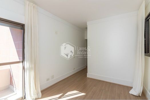 Foto 19 do(a) Apartamento de 2 quartos à venda em Vila Nova Conceição, São Paulo