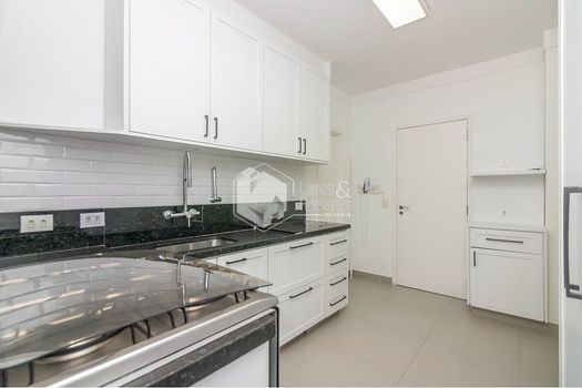 Foto 22 do(a) Apartamento de 2 quartos à venda em Vila Nova Conceição, São Paulo