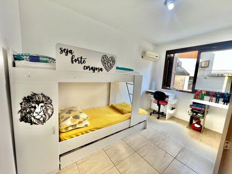Foto 34 do(a) Casa em Condomínio de 4 quartos à venda em Cristal, Porto Alegre