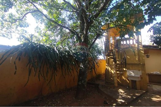 Foto 23 do(a) Fazenda / Sítio / Chácara de 3 quartos à venda em Cercado Grande I, Itapira