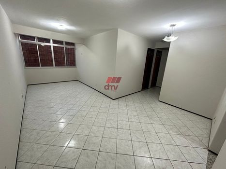 Foto 2 do(a) Apartamento de 3 quartos à venda em Vila União, Fortaleza