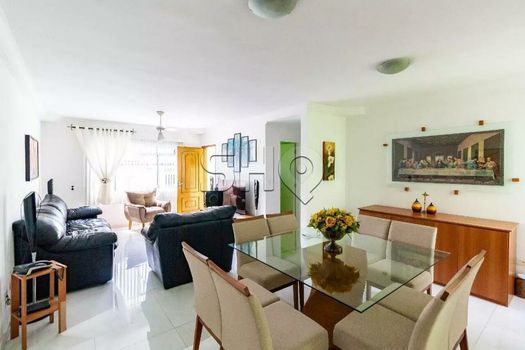 Foto 2 do(a) Casa de 3 quartos à venda em Vila Alpina, São Paulo