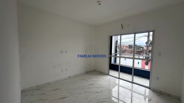 Foto 5 do(a) Apartamento de 2 quartos à venda em Parque São Vicente, São Vicente