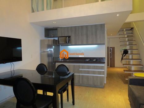 Foto 3 do(a) Apartamento de 2 quartos à venda em Meireles, Fortaleza