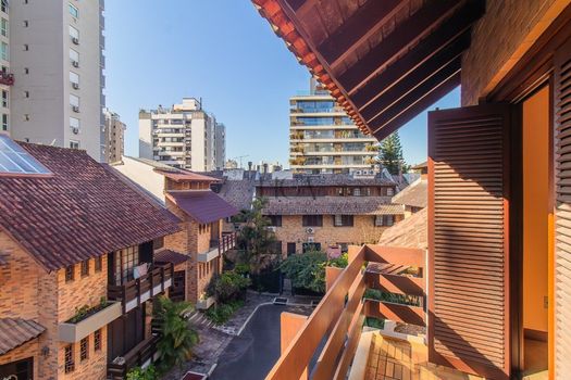 Foto 19 do(a) Casa em Condomínio de 3 quartos à venda em Bela Vista, Porto Alegre