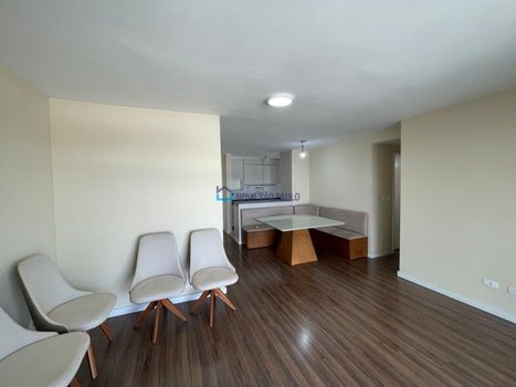 Foto 2 do(a) Apartamento de 3 quartos à venda em Vila Campestre, São Paulo
