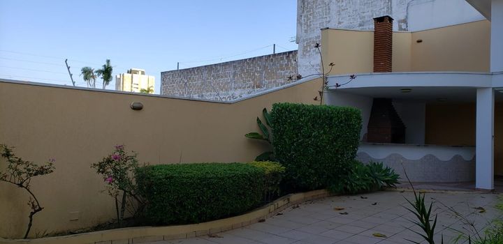 Foto 3 do(a) Casa de 4 quartos à venda em Alto Ipiranga, Mogi das Cruzes