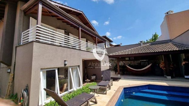 Foto 3 do(a) Casa em Condomínio de 4 quartos à venda em Alphaville, Santana de Parnaíba
