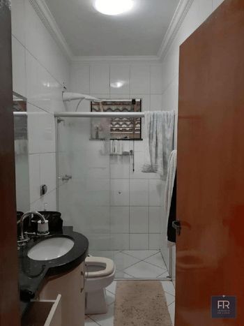 Foto 7 do(a) Casa de 4 quartos à venda em Alto Umuarama, Uberlândia