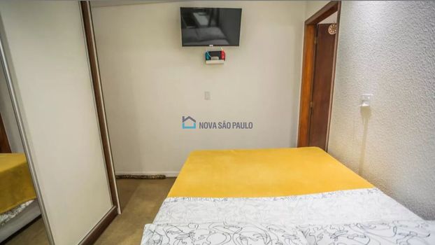 Foto 6 do(a) Casa de 3 quartos à venda em Cidade Vargas, São Paulo