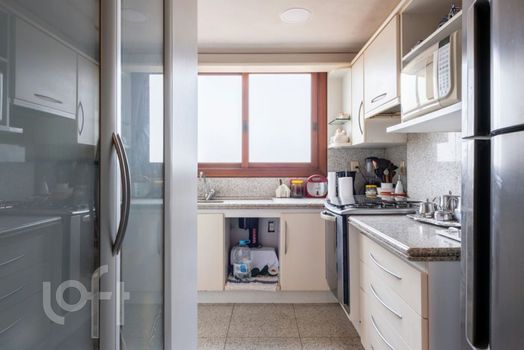 Foto 21 do(a) Apartamento de 3 quartos à venda em Jardim Itu, Porto Alegre