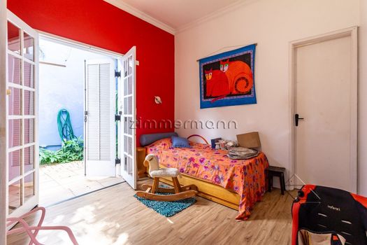 Foto 15 do(a) Casa de 4 quartos à venda em Alto de Pinheiros, São Paulo