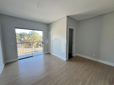 Foto 4 do(a) Casa de 3 quartos à venda em Rau, Jaraguá do Sul