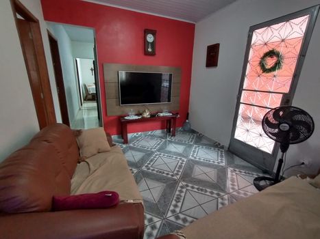 Foto 1 do(a) Casa de 3 quartos à venda em Realengo, Rio de Janeiro