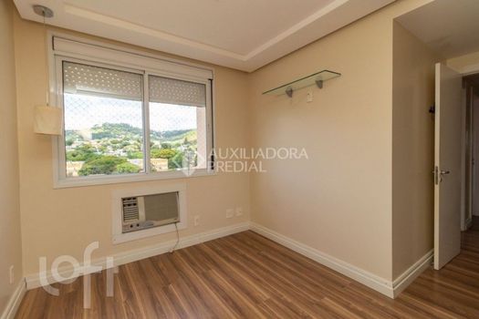 Foto 20 do(a) Apartamento de 3 quartos à venda em Teresópolis, Porto Alegre