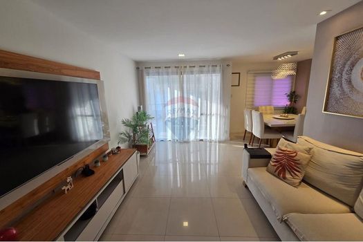 Foto 3 do(a) Cobertura de 3 quartos à venda em Freguesia (Jacarepaguá), Rio de Janeiro