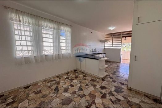 Foto 46 do(a) Casa de 4 quartos à venda em Centro, Bragança Paulista
