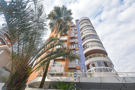 Foto 21 do(a) Cobertura de 3 quartos à venda em Alto de Pinheiros, São Paulo