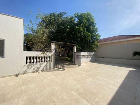 Foto 23 do(a) Casa de 7 quartos à venda em Vila Santa Maria, Araçatuba