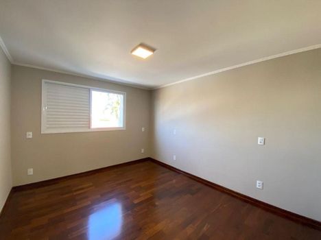 Foto 17 do(a) Casa de 7 quartos à venda em Vila Santa Maria, Araçatuba