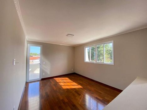 Foto 7 do(a) Casa de 7 quartos à venda em Vila Santa Maria, Araçatuba