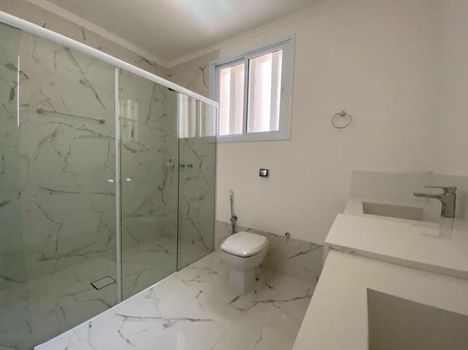 Foto 16 do(a) Casa de 7 quartos à venda em Vila Santa Maria, Araçatuba