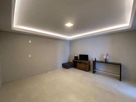 Foto 5 do(a) Casa de 7 quartos à venda em Vila Santa Maria, Araçatuba