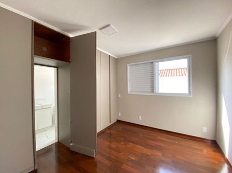 Foto 13 do(a) Casa de 7 quartos à venda em Vila Santa Maria, Araçatuba