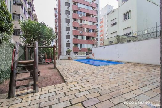 Foto 8 do(a) Apartamento de 3 quartos à venda em Mont Serrat, Porto Alegre