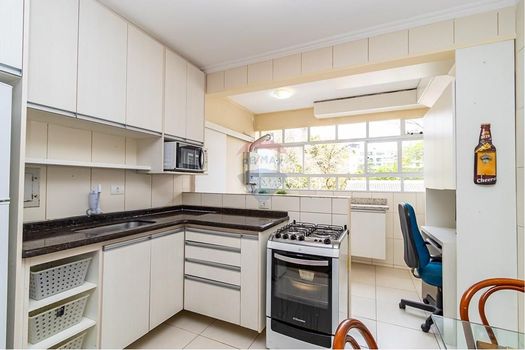 Foto 19 do(a) Apartamento de 3 quartos à venda em Mercês, Curitiba