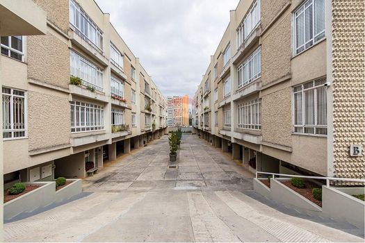 Foto 32 do(a) Apartamento de 3 quartos à venda em Mercês, Curitiba