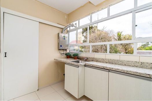 Foto 22 do(a) Apartamento de 3 quartos à venda em Mercês, Curitiba