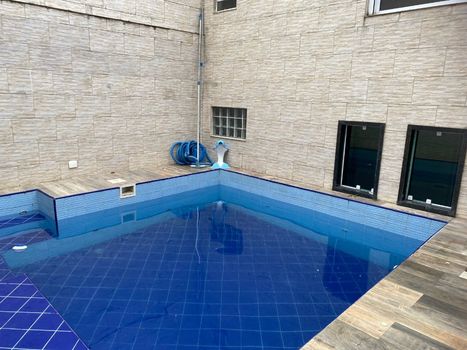 Foto 1 do(a) Casa de 4 quartos à venda em Vila Mariana, São Paulo