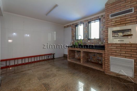 Foto 6 do(a) Casa de 4 quartos à venda em Vila Mariana, São Paulo