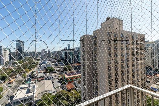 Foto 5 do(a) Apartamento de 1 quartos à venda em Vila Olímpia, São Paulo