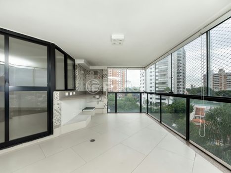 Foto 5 do(a) Apartamento de 4 quartos à venda em Campo Belo, São Paulo
