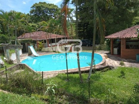 Foto 1 do(a) Fazenda / Sítio / Chácara de 3 quartos à venda em null, Jambeiro