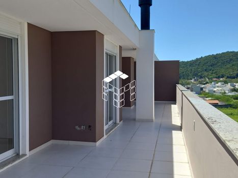 Foto 5 do(a) Cobertura de 4 quartos à venda em Praia de Fora, Palhoça